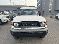 2024款 丰田酷路泽70系列 4.0L LC78 手动 汽油