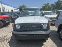 2024款 丰田酷路泽70系列 4.0L LC78 自动 汽油