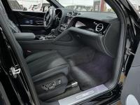 2024款 宾利添越 4.0T 长轴