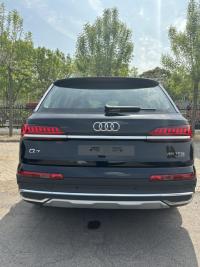 奥迪Q7