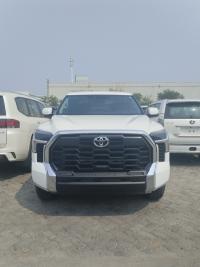 2024款 丰田坦途 3.5T 四门 SR5 TRD Off road越野