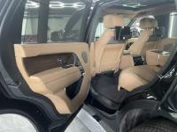 路虎揽胜行政4.4汽油