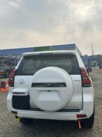 2023款 丰田霸道4000 4.0L GX-R 迪拜版