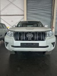 2023款 丰田霸道4000 4.0L TX-L 两气 外挂 无天窗