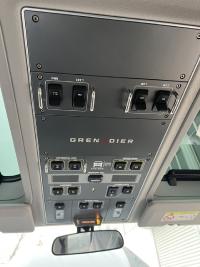 INEOS(英力士)Grenadier掷弹兵