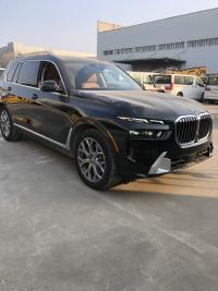 宝马X7