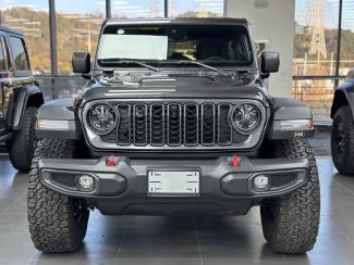 2024款 Jeep牧马人 2.0T 四门 Rubicon XR性能包 联系电话：15620023077{同微信} 可零首付 定金发车 大商无欺 无隐藏消费