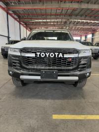 2024款 丰田酷路泽3500 3.5T GR-Sport 天窗 抬显 后娱 无雷测