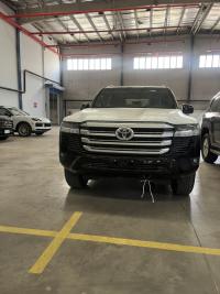 2024款 丰田酷路泽3500 3.5T GX-R 18轮 丝绒 4气 天窗 无蠕行