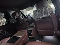 路虎揽胜行政4.4汽油