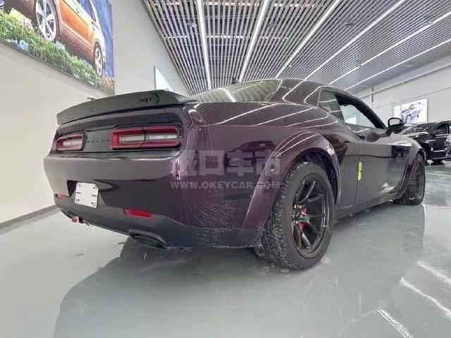 加版2022款 道奇挑战者 6.2T SRT Hellcat Redeye Widebody红眼宽体