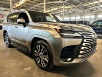 24款 LX600 7座 Luxury豪华