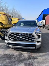 2024款 丰田红杉 3.5T 混动 四驱 Capstone顶点