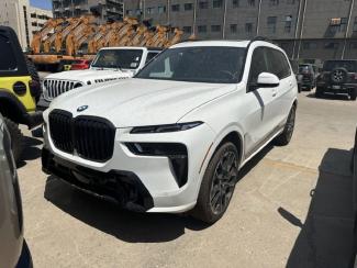 2023款 宝马X7 xDrive40i M运动 M运动专业Pro 豪华包 张浩13552975379（微信同号)可视频验车 接受全国分期 欢迎电话咨询