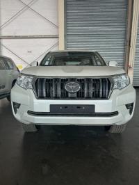 2023款 丰田霸道4000 4.0L TX-L 两气 外挂 无天窗