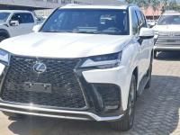 24款 LX600 7座 F-Sport运动