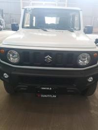 2024款 铃木吉姆尼 1.5L 三门 自动 顶配GLX