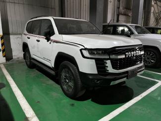 2023款 丰田酷路泽3300 3.3T GR-Sport 15522766119（同微信）可视频验车 价格变动快 欢迎电话咨询现车情况