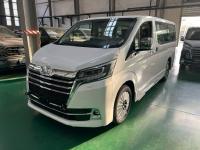 2023款 丰田格兰维亚 2.8T 柴油 Premium高级版