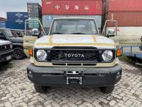 2024款丰田酷路泽LC71 4.0L 自动 汽油 铁轮