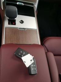 路虎揽胜行政3.0柴油