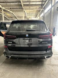 2024款 宝马X5 xDrive40i M运动 大豪华包