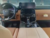 雷克萨斯LX600