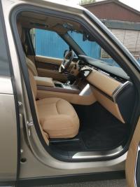 路虎揽胜行政3.0柴油