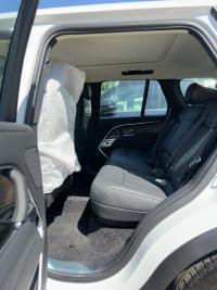 路虎揽胜行政3.0柴油