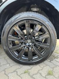 路虎揽胜行政3.0柴油