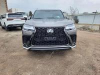 2024款 雷克萨斯LX600 LX600 7座 F-Sport运动