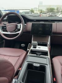 路虎揽胜行政3.0汽油