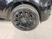 路虎揽胜行政3.0汽油