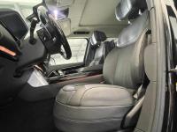 路虎揽胜行政3.0汽油