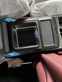 路虎揽胜行政3.0汽油