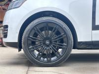 路虎揽胜行政3.0汽油