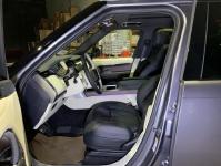 路虎揽胜行政3.0汽油