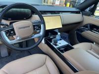 路虎揽胜行政4.4汽油