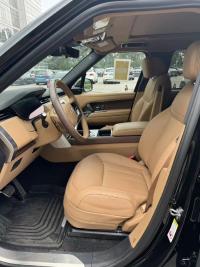 路虎揽胜行政4.4汽油