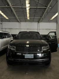 路虎揽胜行政4.4汽油