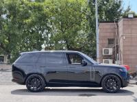 路虎揽胜行政4.4汽油