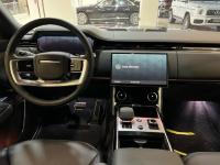 路虎揽胜行政4.4汽油