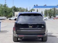 路虎揽胜行政4.4汽油