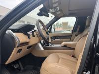 路虎揽胜行政4.4汽油