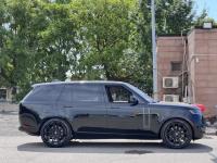 路虎揽胜行政4.4汽油