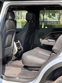 路虎揽胜行政4.4汽油