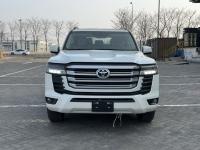 2024款 丰田酷路泽3500 3.5T GX-R 20轮 真皮 蠕行	