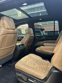 凯迪拉克凯雷德