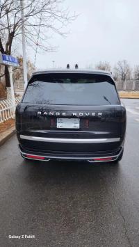 2024款 路虎揽胜行政3.0T D350 柴油 创世加长