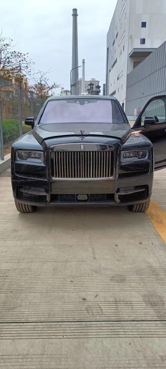 2024款 劳斯莱斯库里南(Cullinan) 6.7T Black Badge 18622372633 大海（同微信） 可视频验车，可定金发车，支持货到付款、无隐藏消费